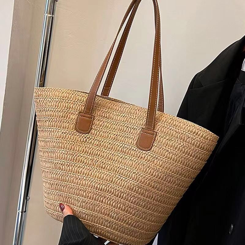 New women's single shoulder straw bag large capacity seaside holiday style all-match commuter tote bag simple straw bag