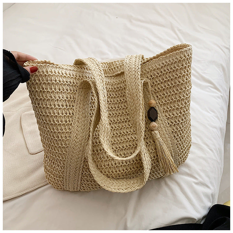 Women's bag simple large capacity lightweight woven bucket beach bag trendy straw new style portable shoulder bag